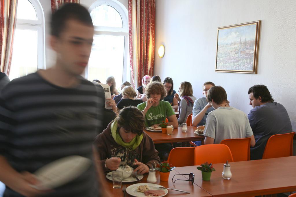 City 54 Hostel Berlin Bagian luar foto