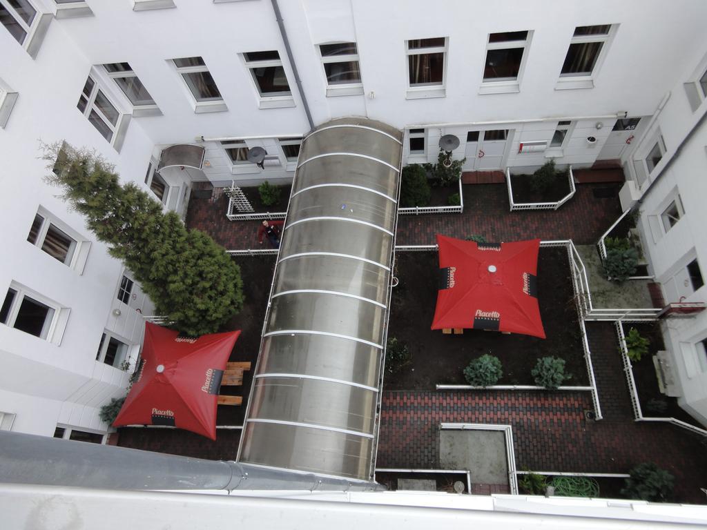 City 54 Hostel Berlin Bagian luar foto